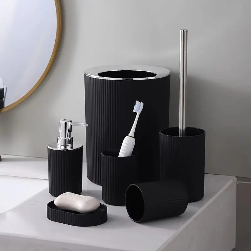 طقم حمام مكون من ستة قطع