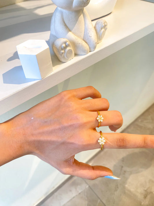 Flora ring